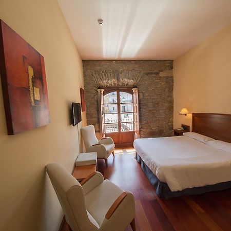 פונפרדה Hotel Aroi Bierzo Plaza מראה חיצוני תמונה