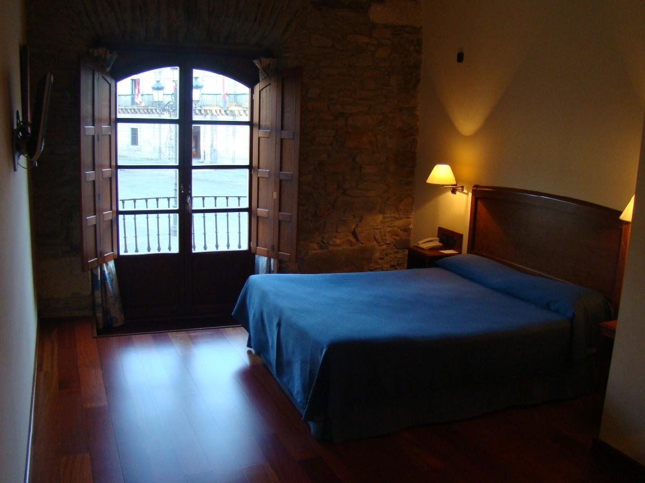 פונפרדה Hotel Aroi Bierzo Plaza חדר תמונה